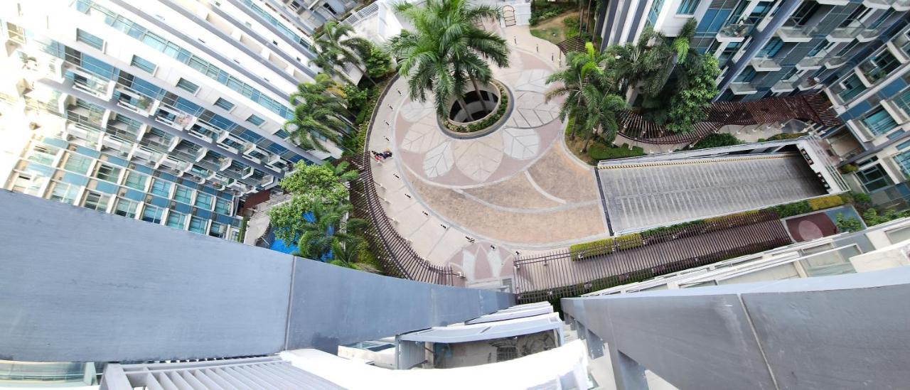 Palm Tree Villas Pasay Exteriér fotografie