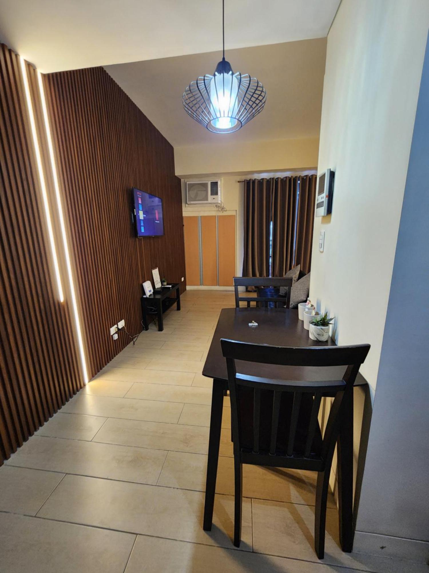 Palm Tree Villas Pasay Exteriér fotografie